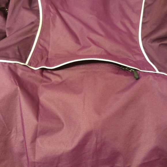 Women's R-Gear Run Jacket - Picture 2 of 6